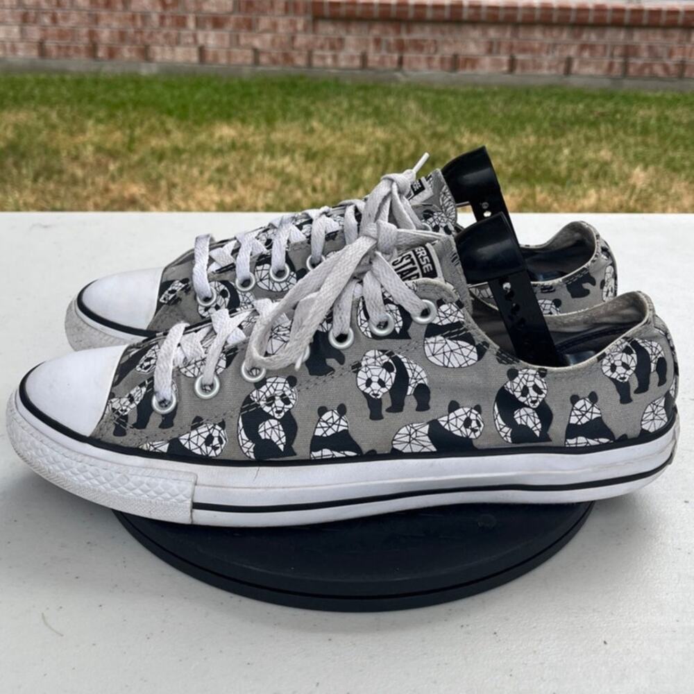 Unisex Converse Chuck Taylor All-Stars 158564F Textile Athletic Shoes SZ M10/W12